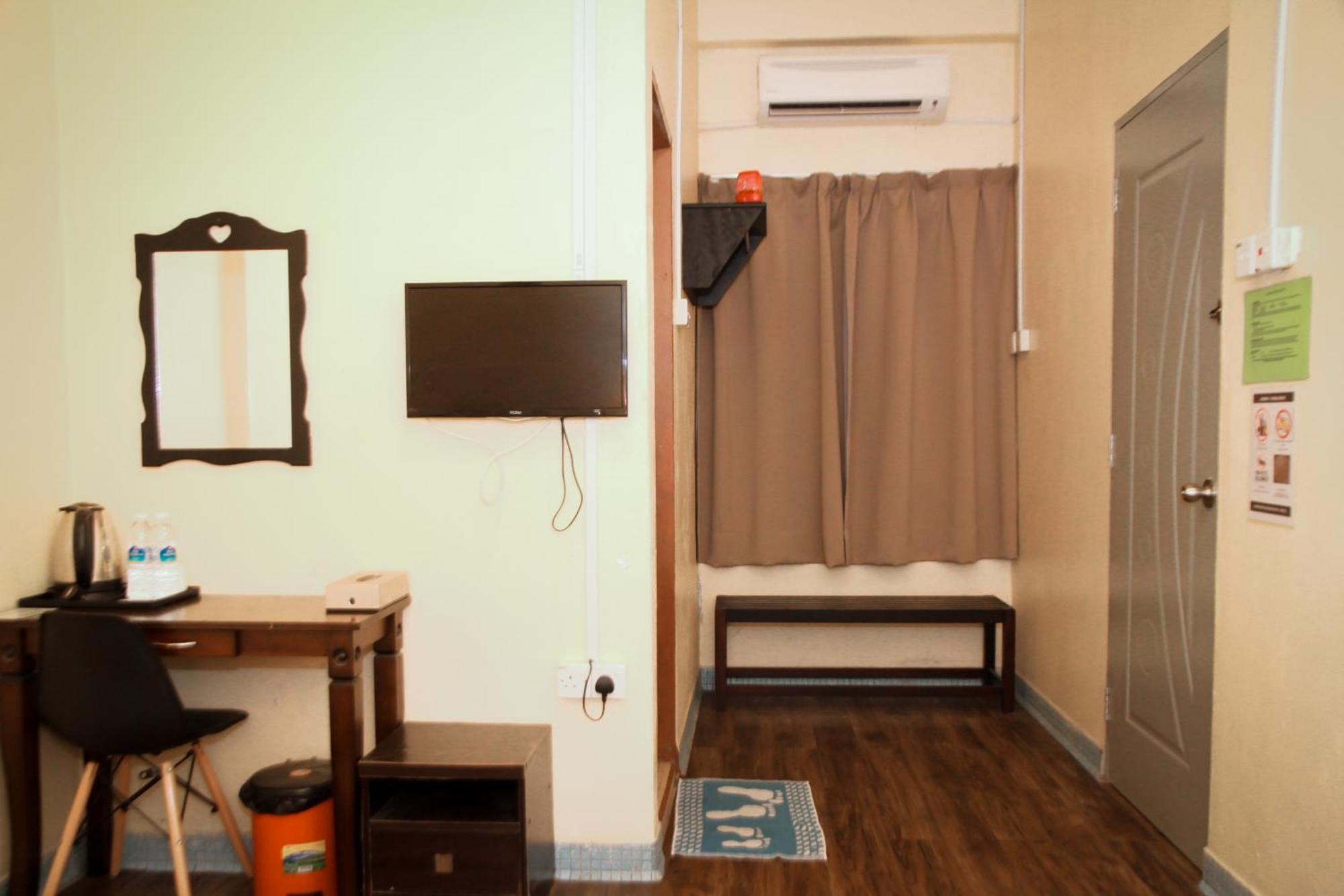 Myra Hotel Mersing Kültér fotó