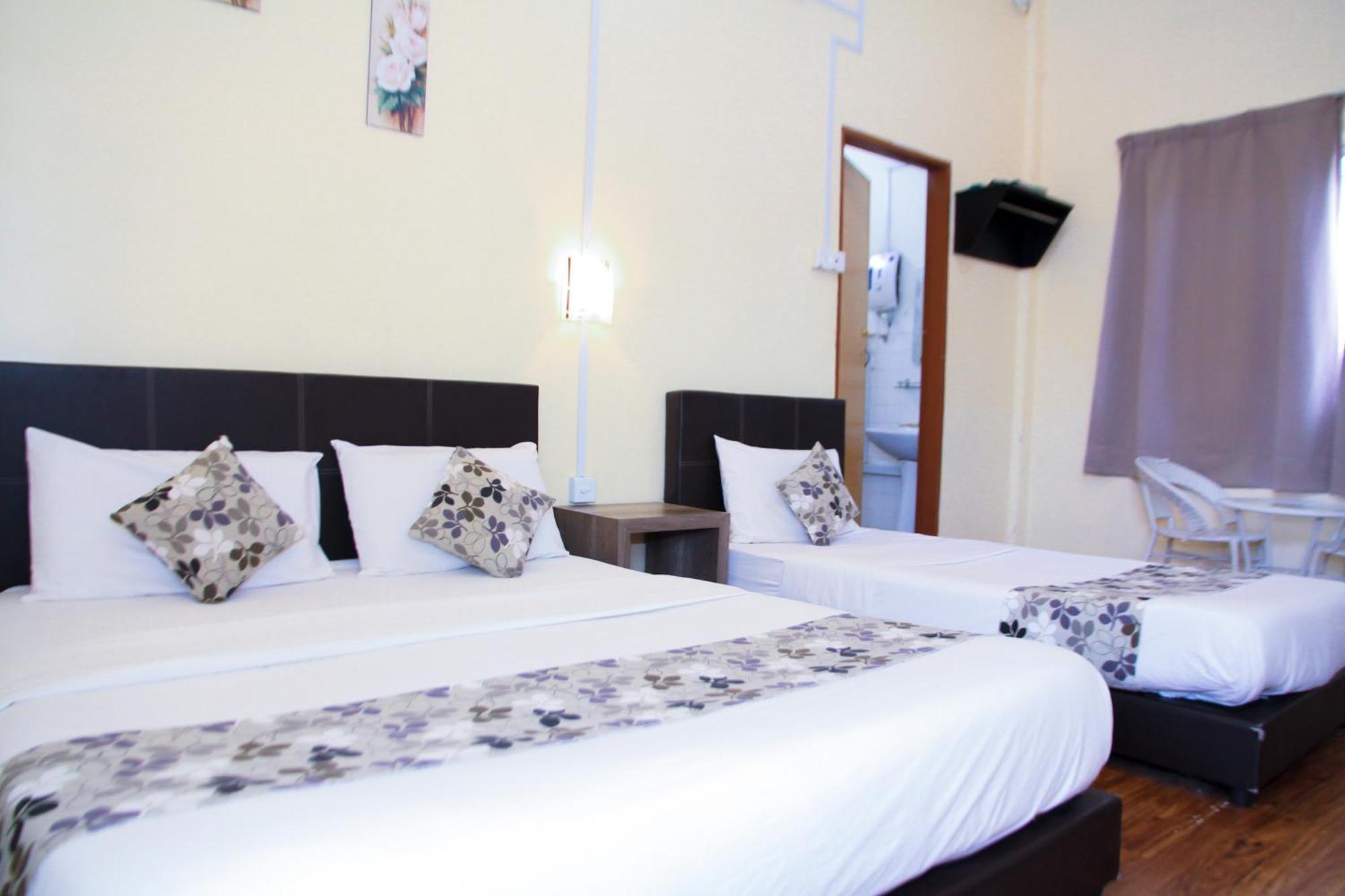 Myra Hotel Mersing Kültér fotó