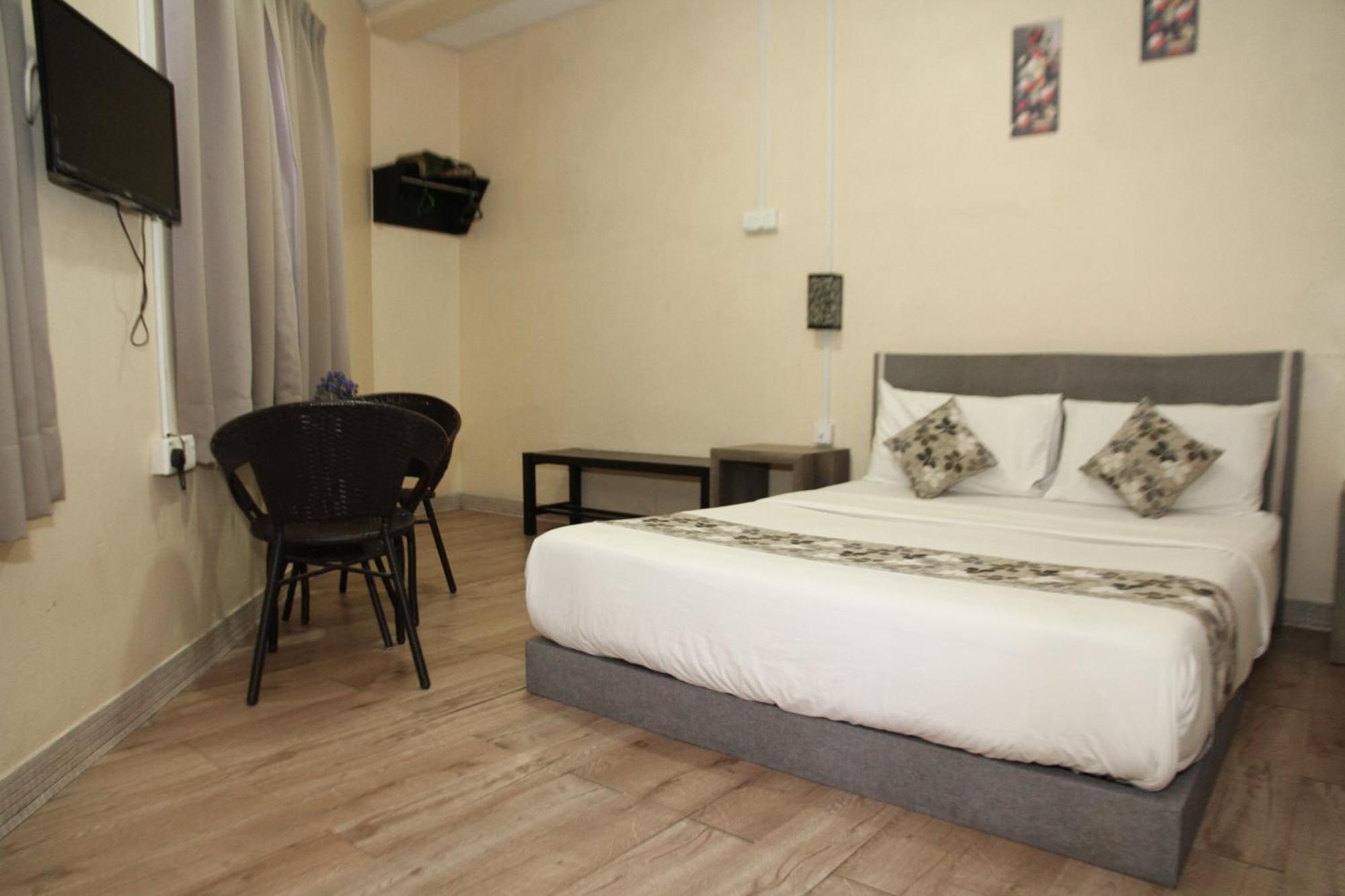 Myra Hotel Mersing Kültér fotó